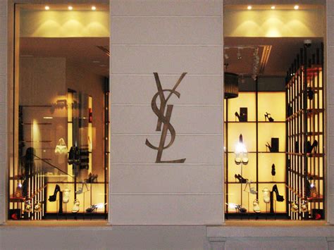 boutique yves saint laurent bruxelles